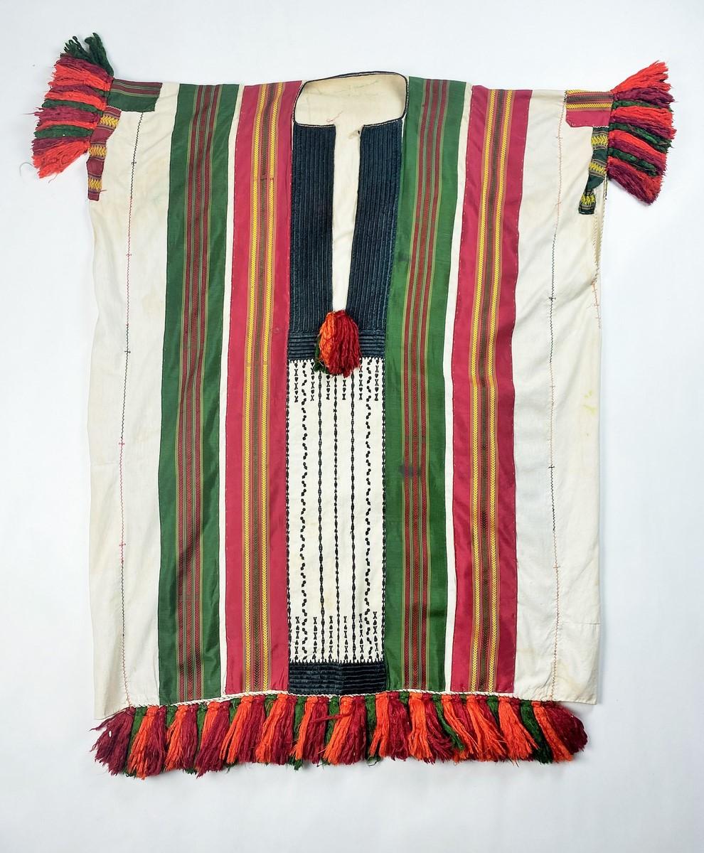 Embroidered cotton blouse with floche silk tassels - Tunisia Circa 1950 For Sale 6