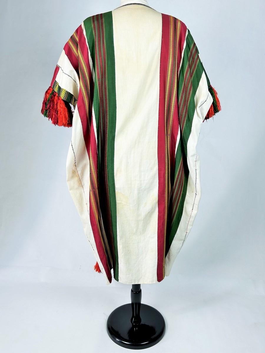Embroidered cotton blouse with floche silk tassels - Tunisia Circa 1950 For Sale 4
