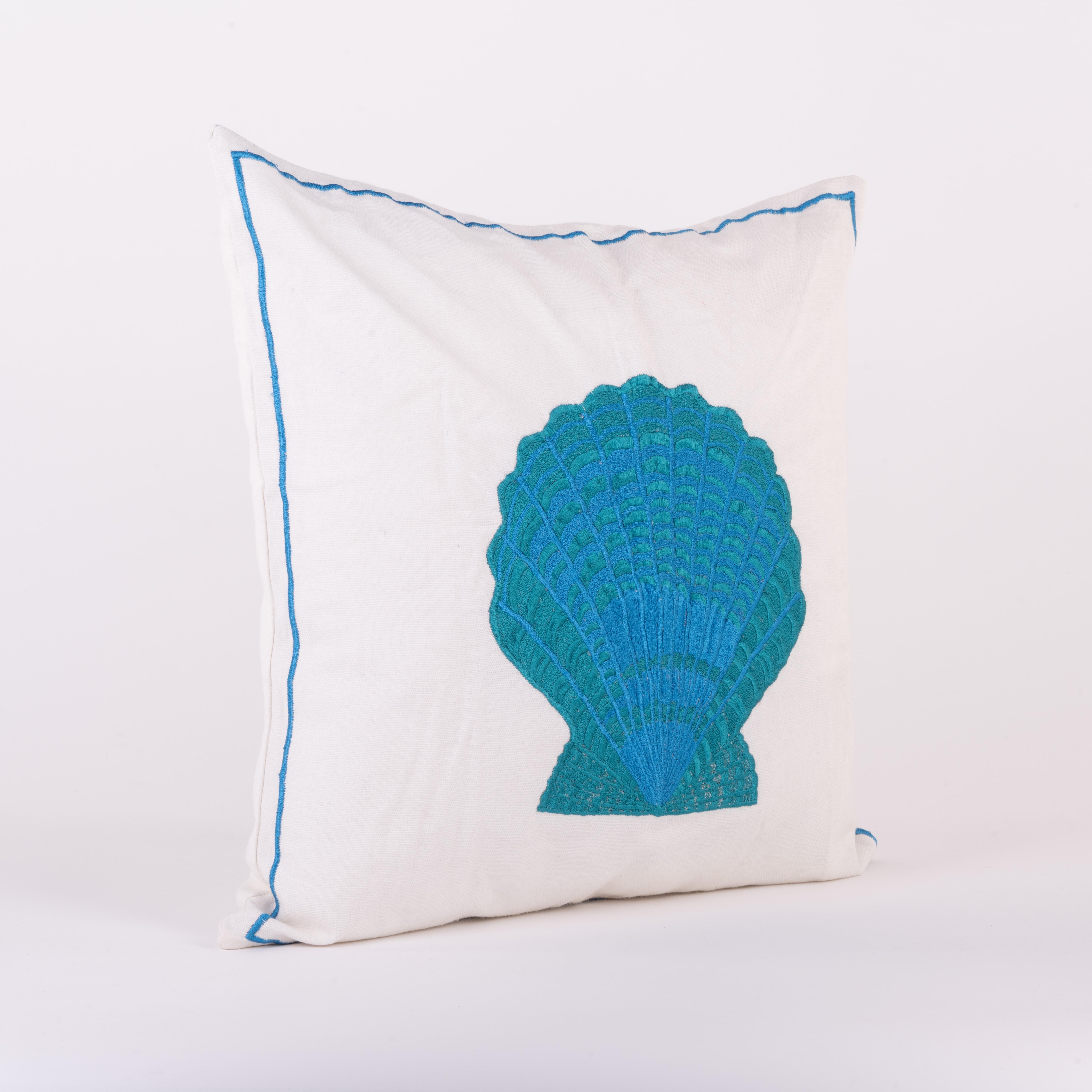 Modern Embroidered Cotton Shell Pillow For Sale