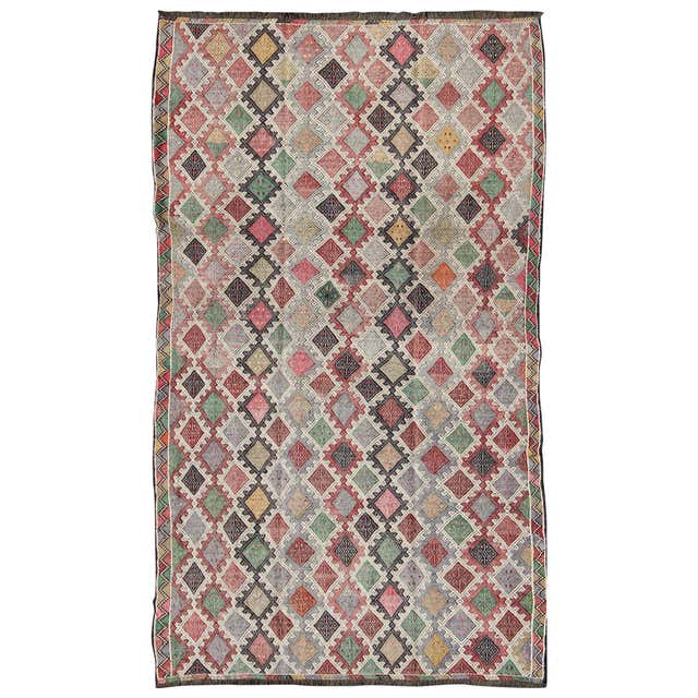 Embroidered Flat-Weave Rug in All Over Diamond Pattern and Multi Colors ...