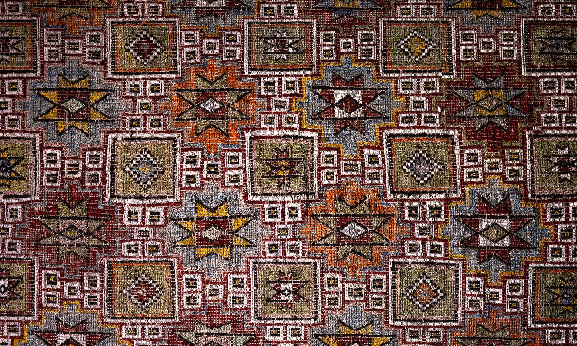 Embroidered Kilim, Turkey, 1950 In Good Condition In Culver City, CA