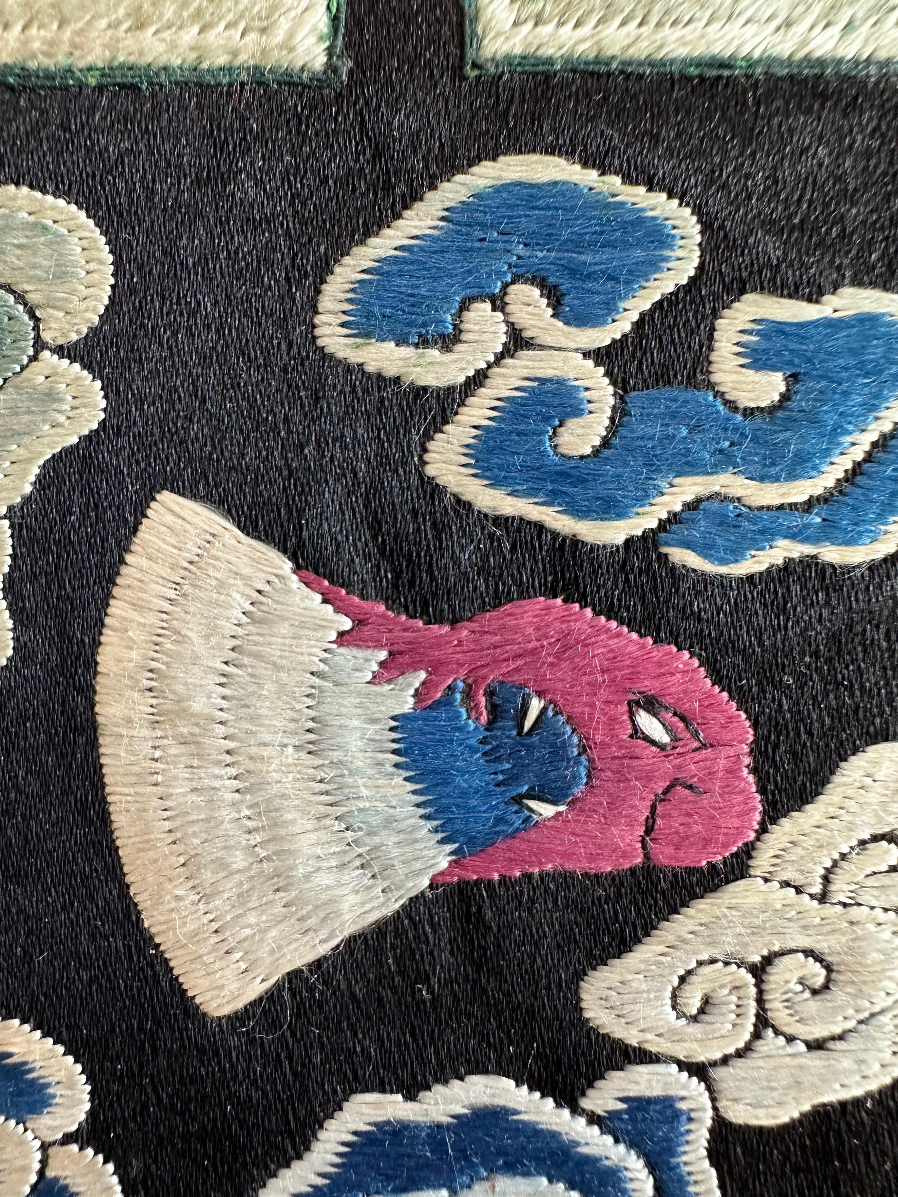 Embroidered roundel with Buddhist symbols, Qing Dynasty In Good Condition For Sale In Atlanta, GA
