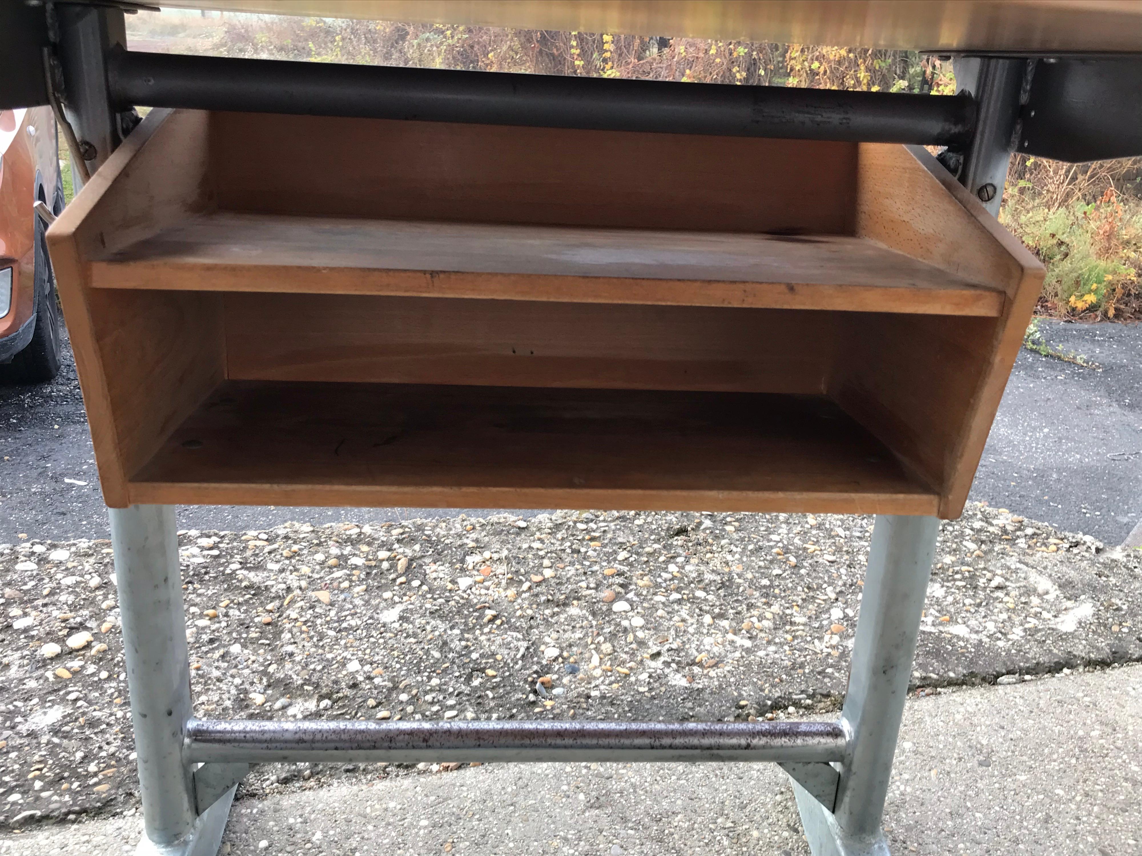 Embru original 1960s Swiss made school bench – Desk – Office table.
  