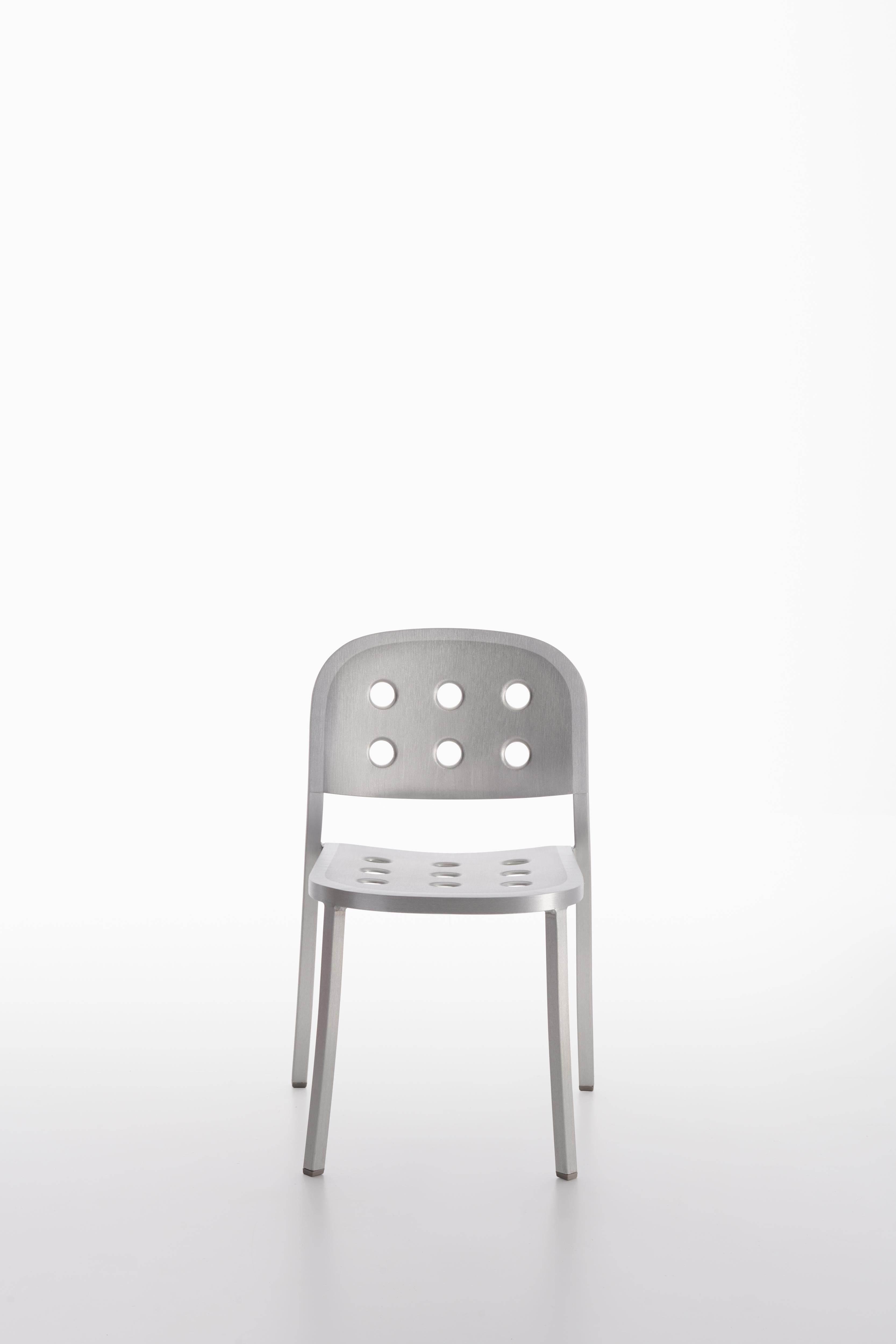 aluminum stacking chairs