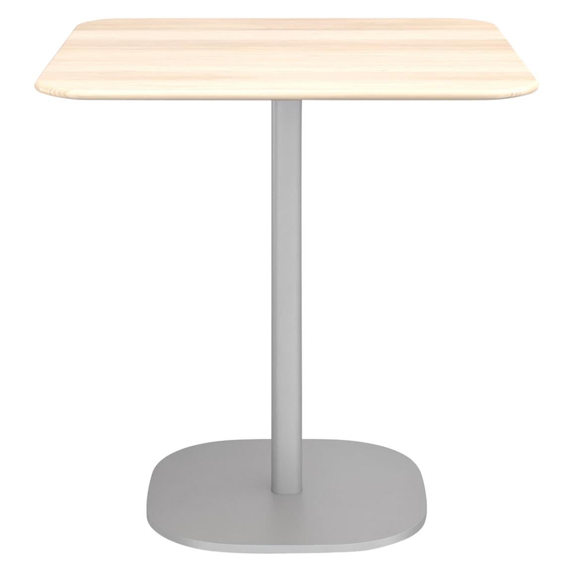 Emeco 2 Zoll großer Cafe-Tisch mit Aluminiumbeinen und Holzplatte von Jasper Morrison