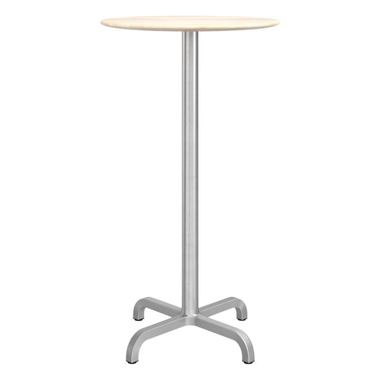 Petite table de bar ronde Emeco 20-06 en bois avec cadre en aluminium par Norman Foster