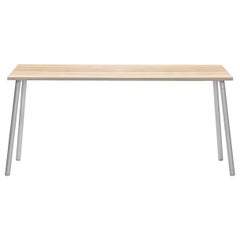 Table d'appoint Emeco Run 62" avec cadre en aluminium et plateau en bois par Sam Hecht et Kim Colin