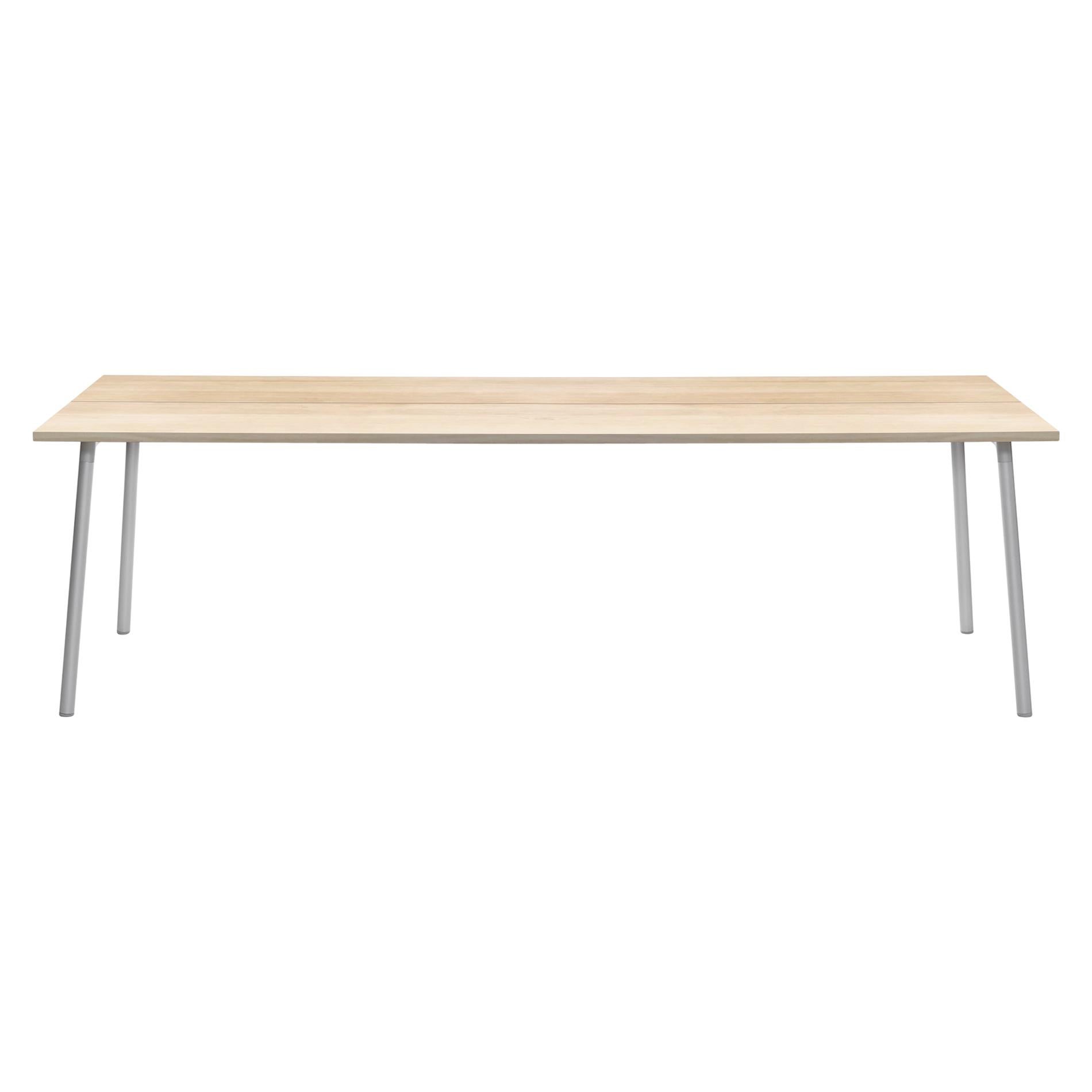Table Emeco Run 243,84 cm avec cadre en aluminium et plateau en bois par Sam Hecht et Kim Colin
