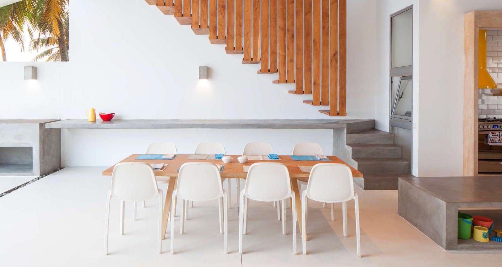 Emeco Besen Barhocker in Gelb von Philippe Starck (21. Jahrhundert und zeitgenössisch)