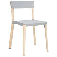 Silla Emeco Lancaster de aluminio gris claro y fresno de Michael Young