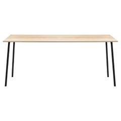 Emeco Run 96" hoher Tisch in Accoya mit schwarzem Rahmen von Sam Hecht und Kim Colin