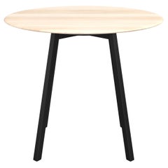 Grande table basse ronde Emeco Su avec cadre anodisé noir et plateau en bois par Nendo