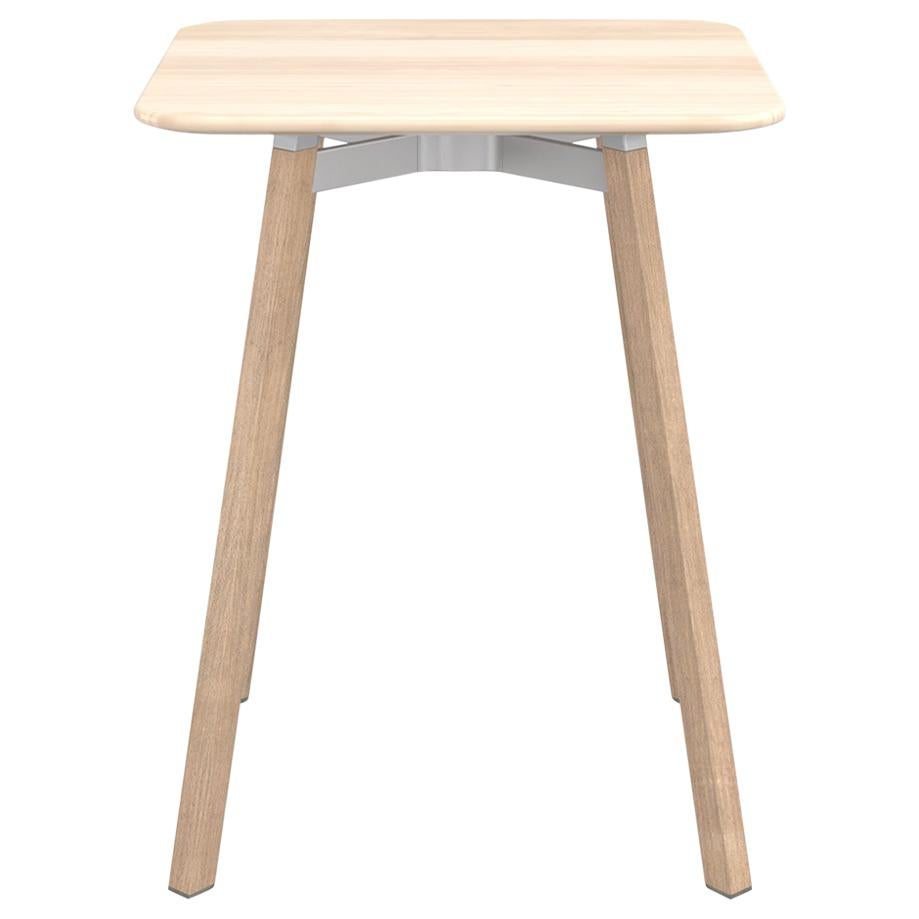 Petite table basse carrée Emeco Su avec cadre en chêne et plateau en bois d'acajou par Nendo