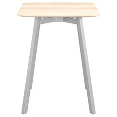 Emeco Su Quadratischer Cafe-Tisch mit eloxiertem Aluminiumgestell und Holzplatte von Nendo