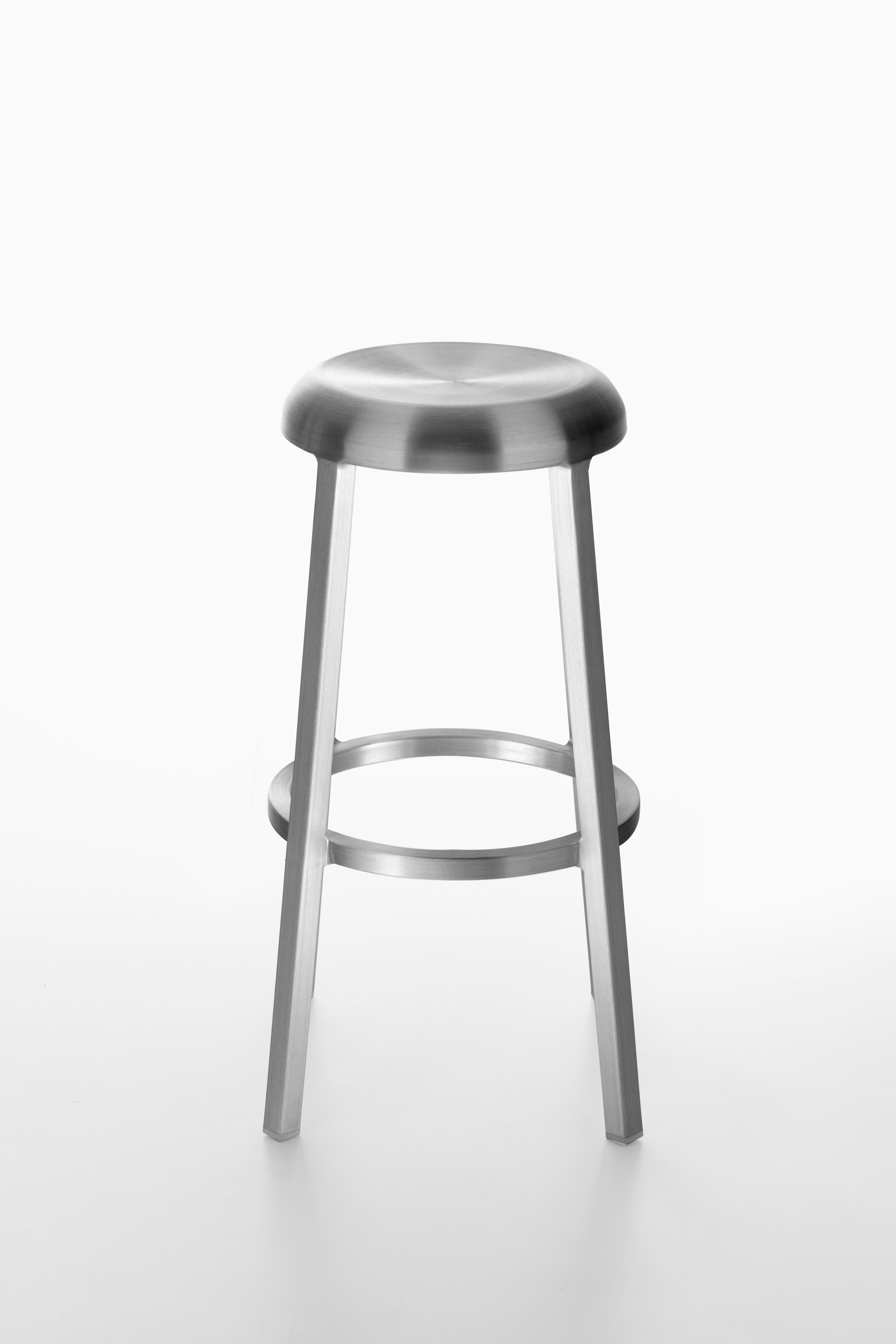 Za is a family of stools in three heights, handcrafted from recycled aluminum and guaranteed for life. “Za” means “a place to sit” in Japanese – a name that speaks to the multi-functionality of a simple stool that can be used anywhere, indoors and