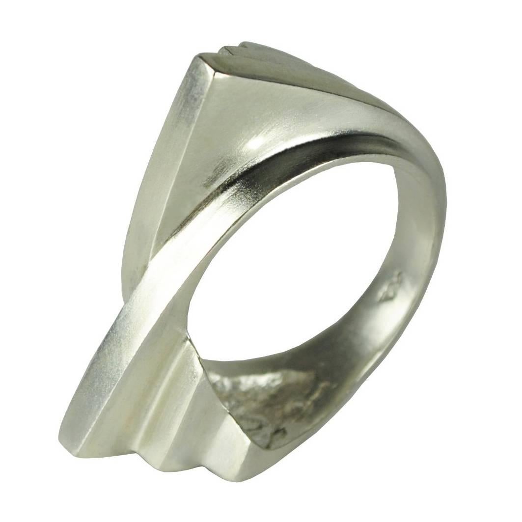 Emer Roberts Silver Modern Curved Fan Ring For Sale