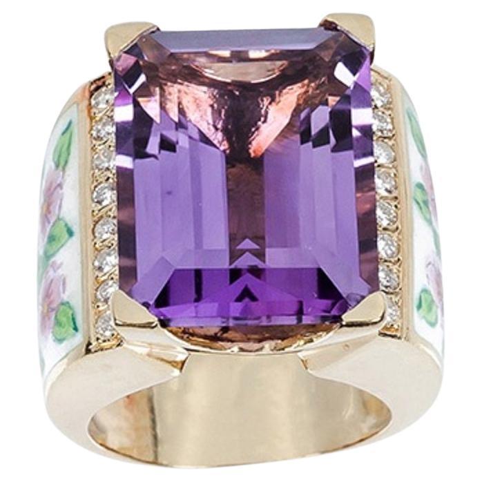 Beautiful Amethyst and flower enamel 18k yellow gold ring
Central Amethyst  20ct and 16 diamonds aprox. 0.24ct colour H, VS purity
Irama Pradera is a dynamic and outgoing designer from Spain that searches always for the best gems and combines