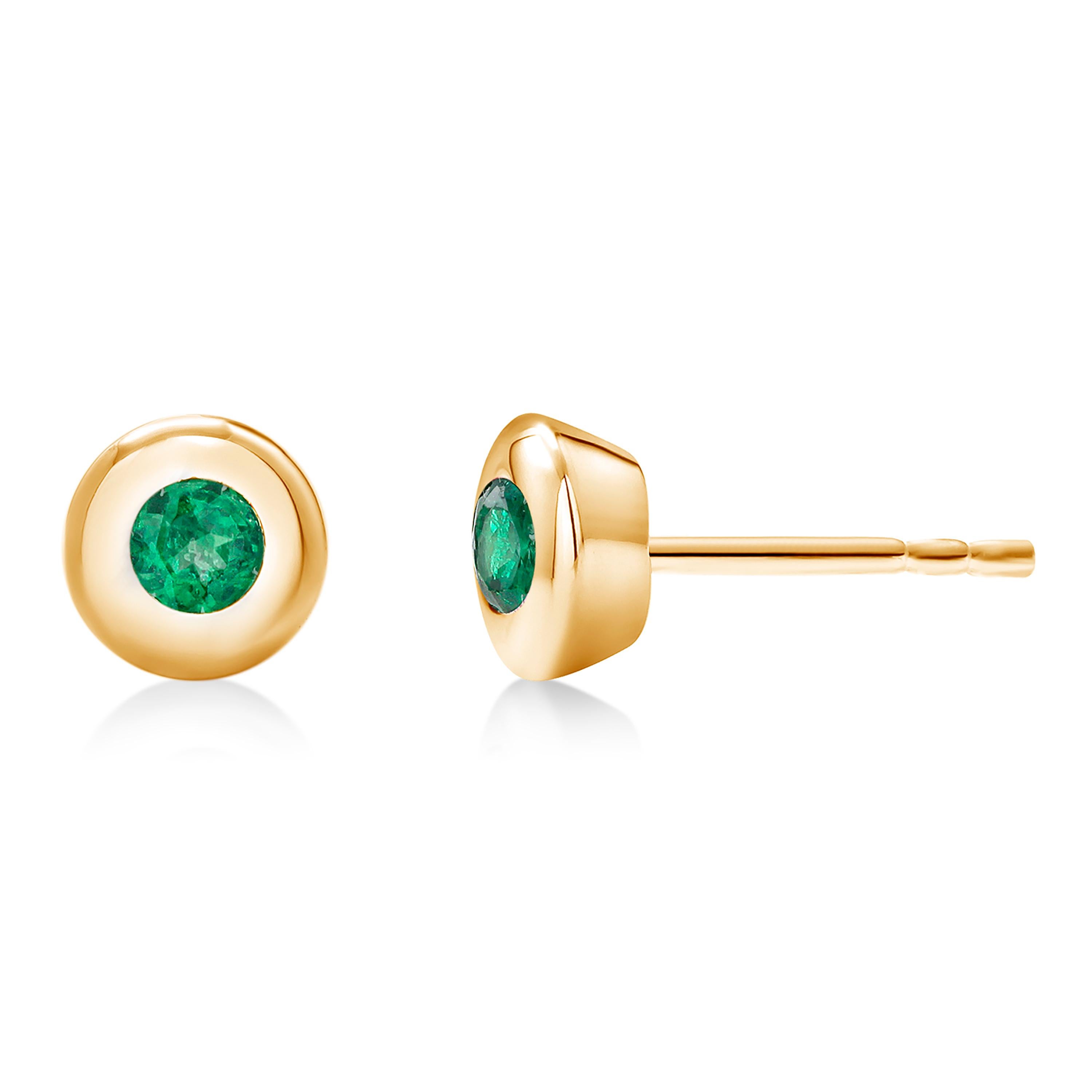 Round Cut Emerald 0.30 Carat Bezel Set  0.25 Inch 14 Karat Yellow Gold Stud Earrings For Sale