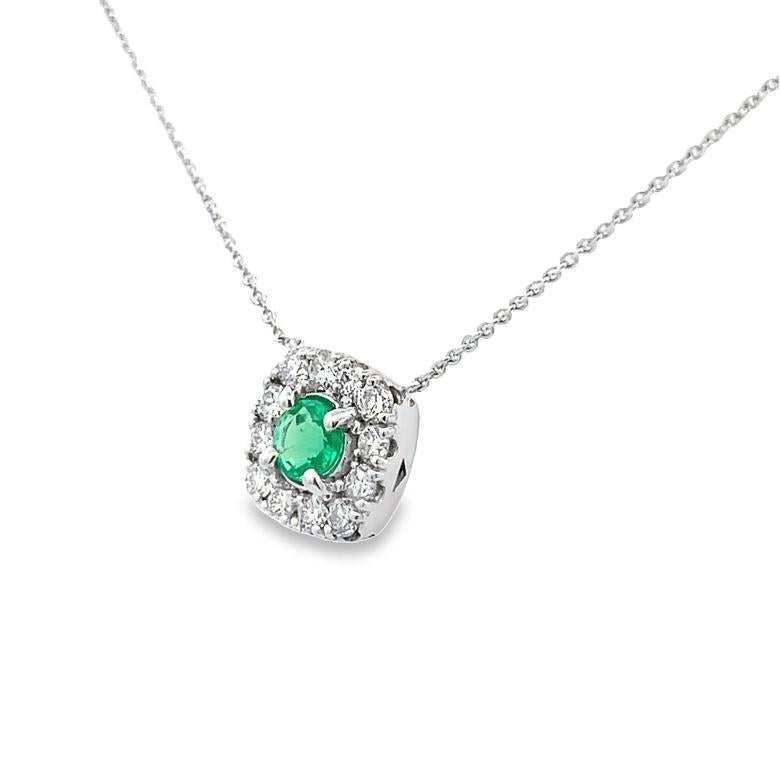 Brilliant Cut Emerald 0.51 CT & Diamond 0.65 CT Pendant Necklace In 14K White Gold  For Sale