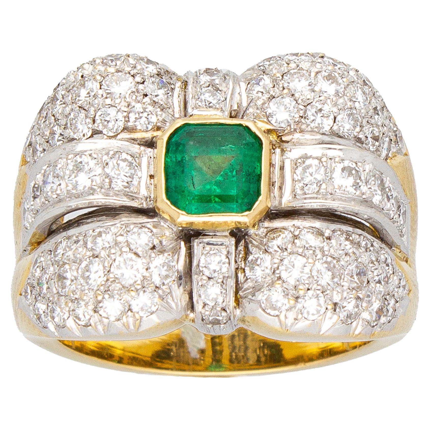 Emerald 0.70 ct, Diamonds 1.60 ct. Contemporary Band Ring.18 Kt Gold. Made Italy