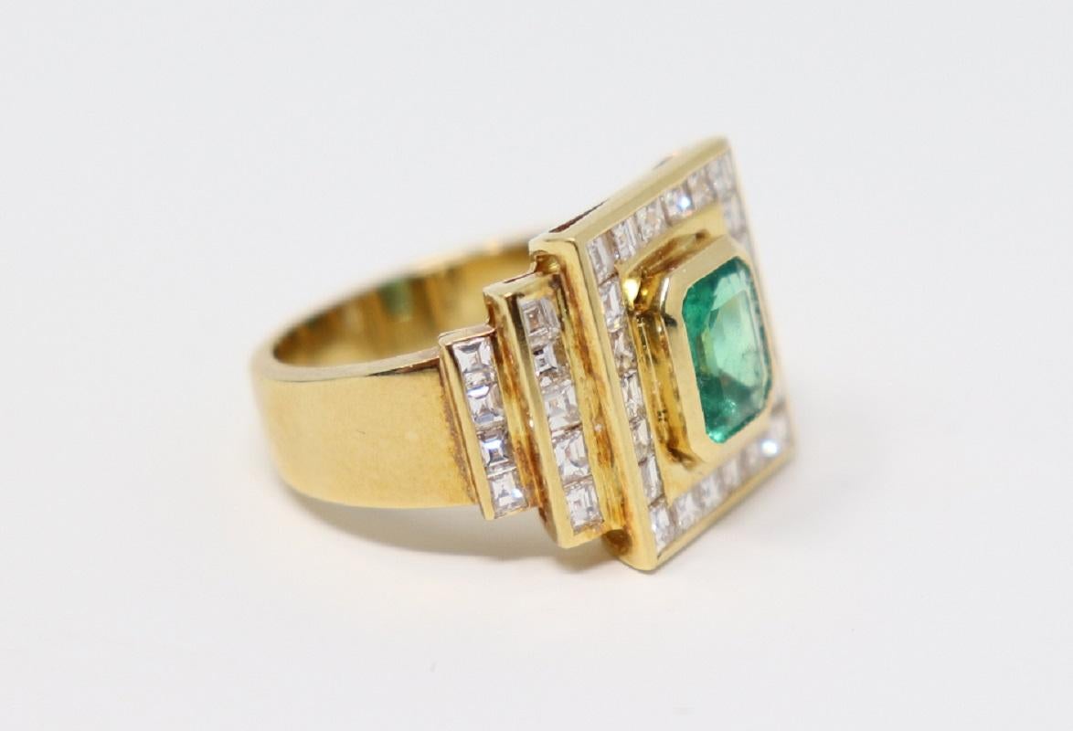 Emerald Cut 1.10 Carat Emerald Yellow Gold and Diamonds Wedding or Engagement Ring For Sale