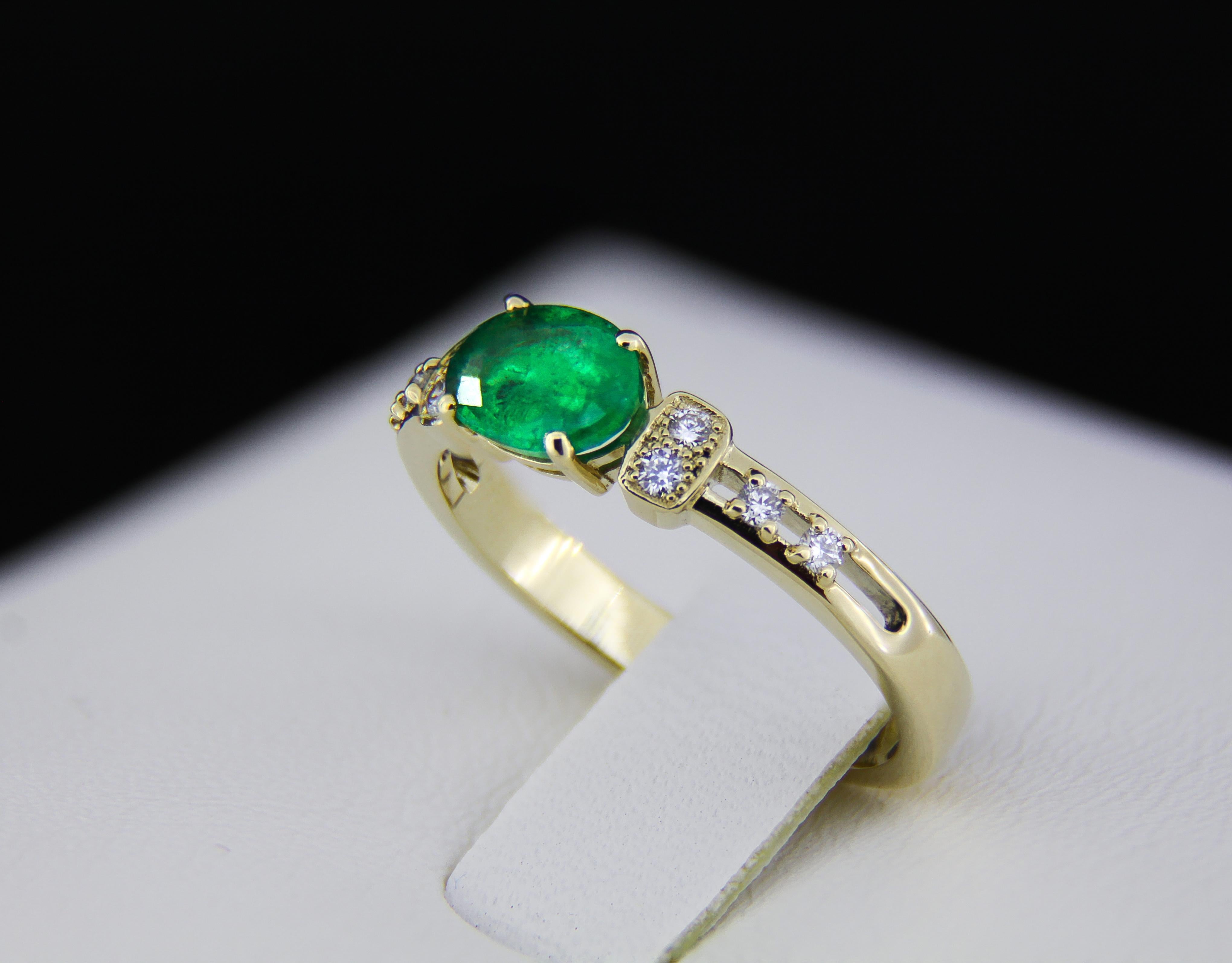 For Sale:  Emerald 14k gold ring 8