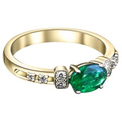 Anillo de oro de 14 quilates con esmeralda