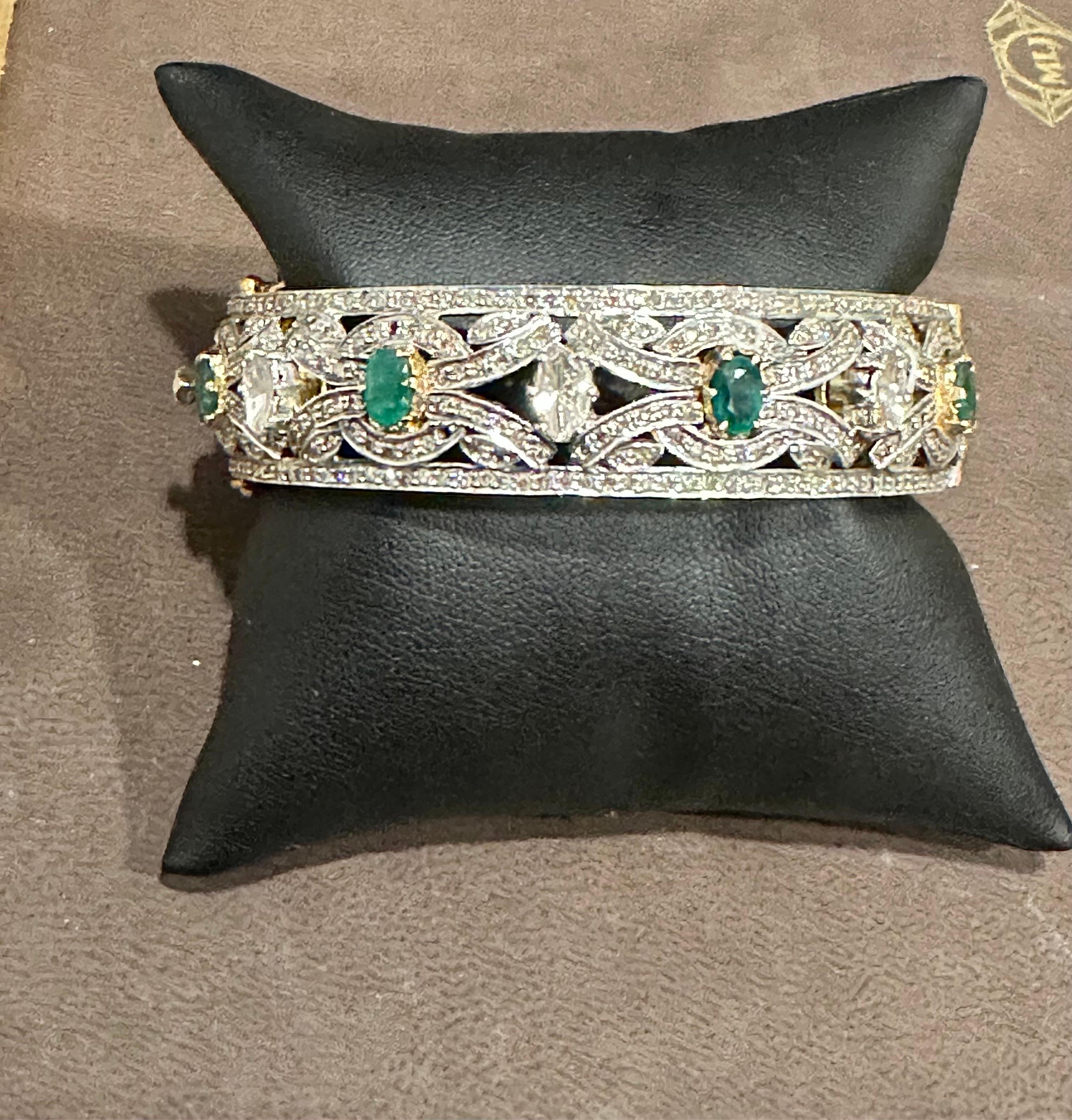 Emerald &15 Ct Diamond Polki Bangle /Bracelet in 18 Kt Yellow Gold & Silver 56Gm 9