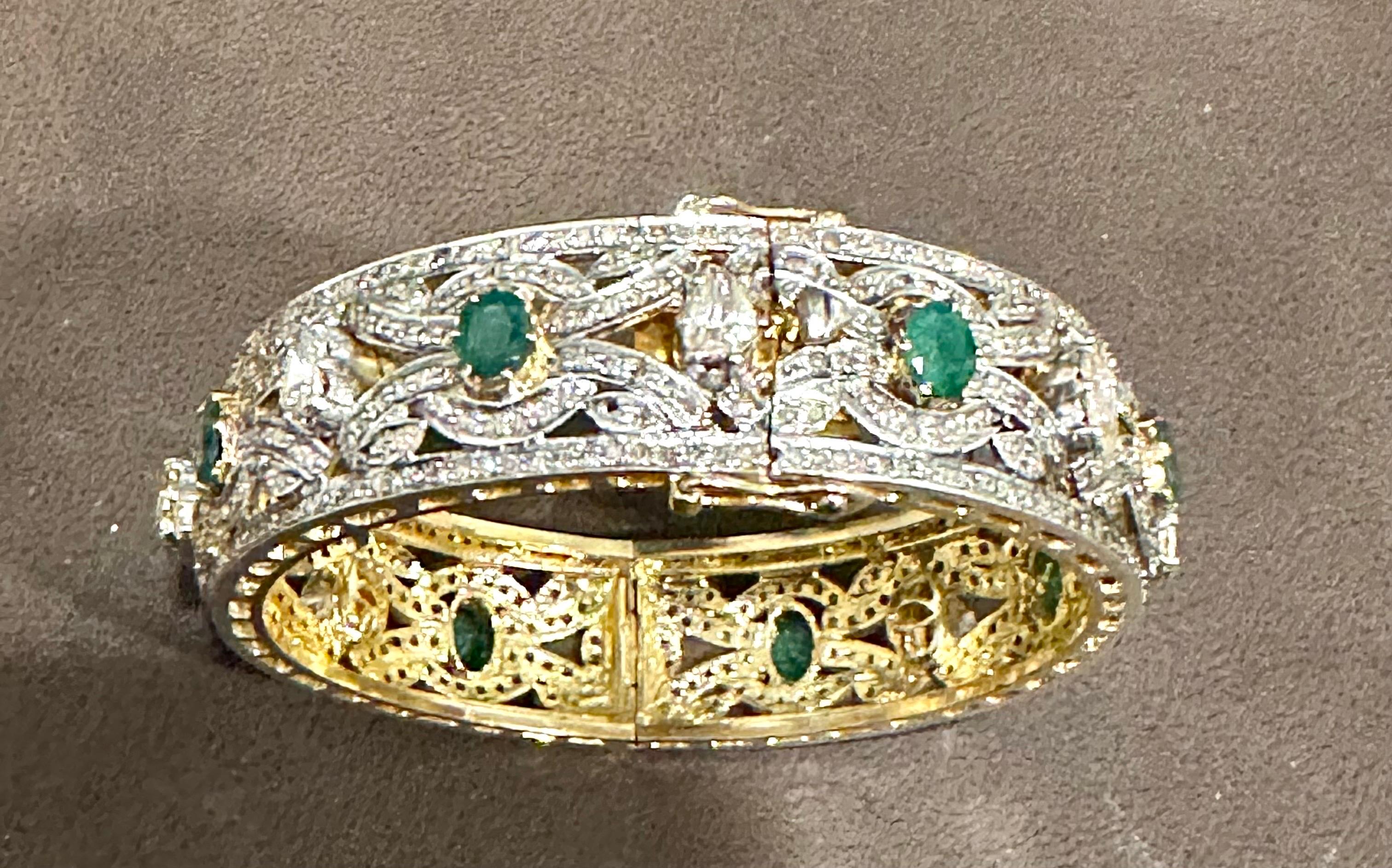 Emerald &15 Ct Diamond Polki Bangle /Bracelet in 18 Kt Yellow Gold & Silver 56Gm 10