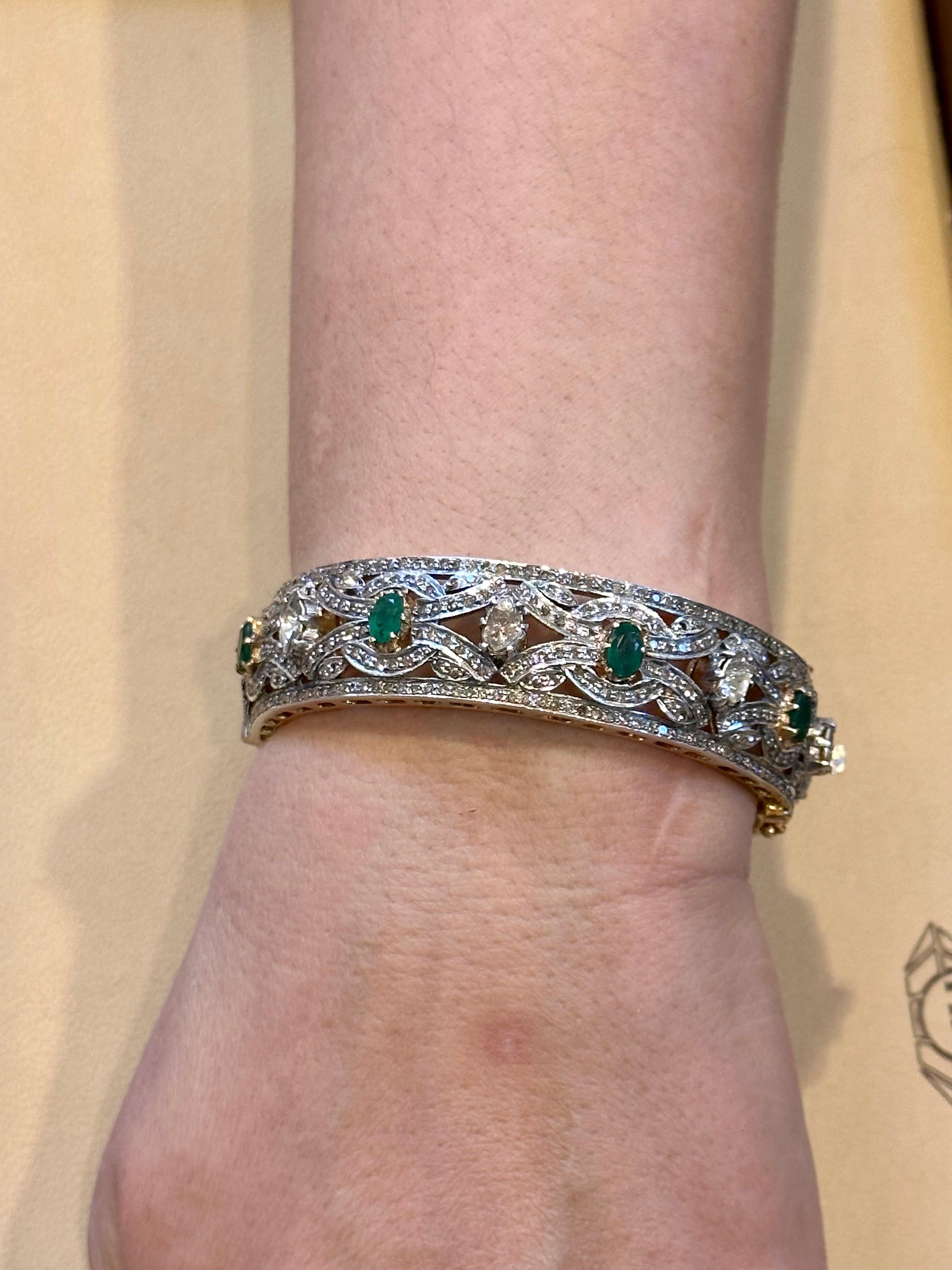 Emerald &15 Ct Diamond Polki Bangle /Bracelet in 18 Kt Yellow Gold & Silver 56Gm 1