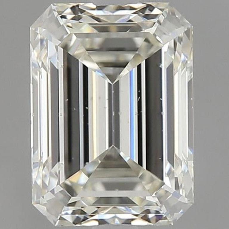 This stunning 1.5 carat emerald-cut diamond radiates elegance with its timeless shape and exceptional sparkle. Graded M color by the GIA, it offers a warm brilliance, making it an excellent choice for vintage-inspired or classic designs. Its SI1