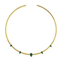 Emerald 14 Karat Gold Diamond Choker Necklace