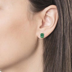 Emerald 18 Karat Gold Stud Earrings