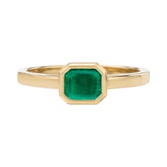 Emerald & 18k Gold Ring