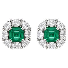 Emerald 2.17ct & Dimond 1.39ct in 18K White Gold Earrings
