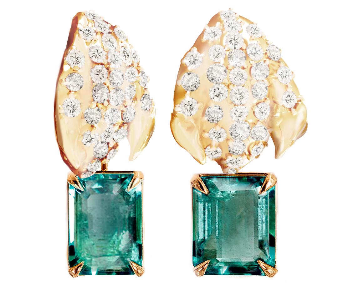 Emerald Yellow Gold Contemporary Floral Clip-on Earrings with Sixty Two Diamonds For Sale 1