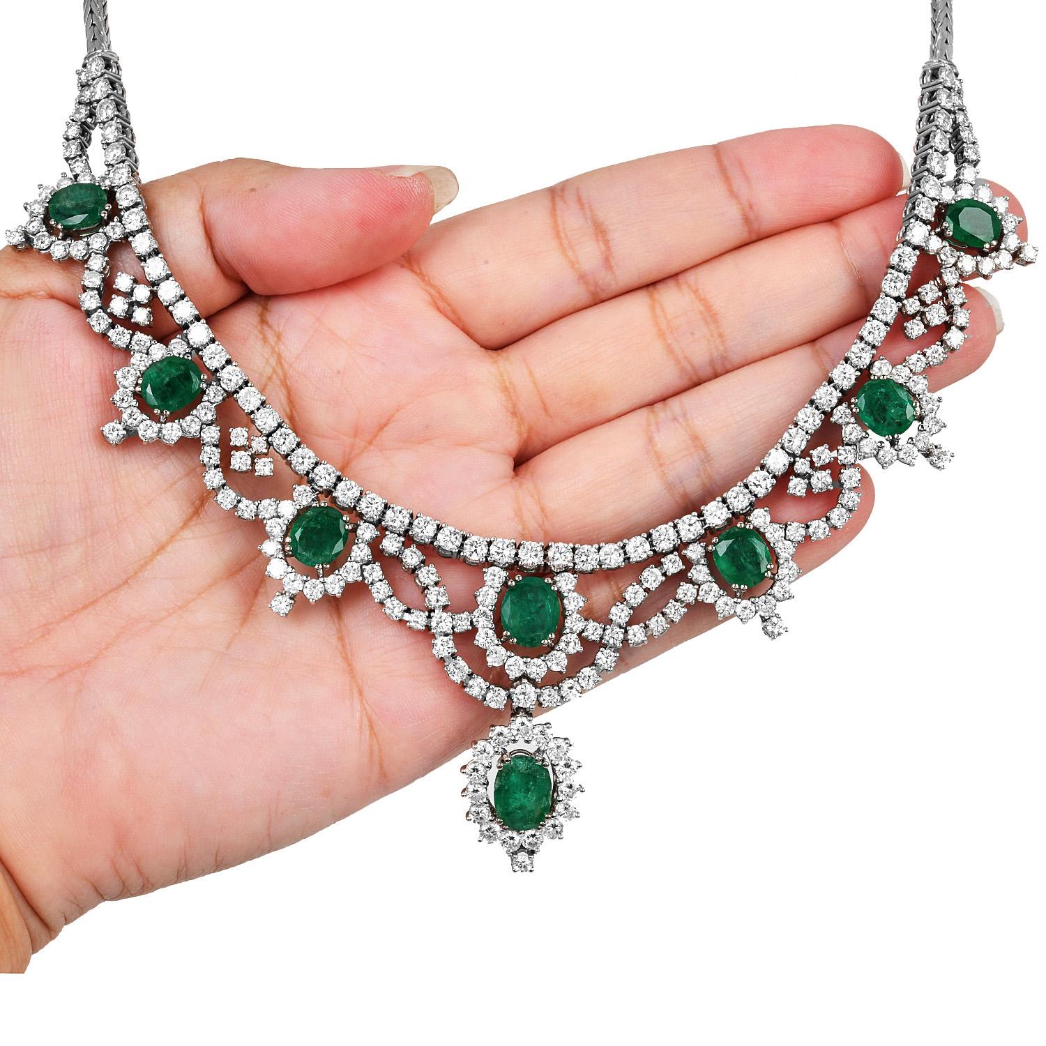 Collier à franges en or 18 carats et diamants 28,00 carats en vente 3