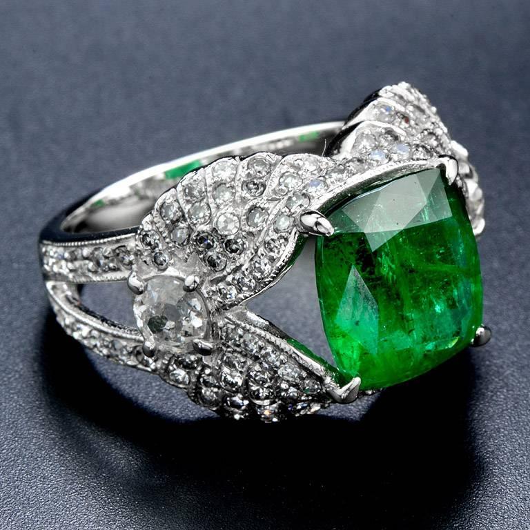This ring consists of Zambian Emerald 3.60 Carat in the center with Diamond 0.50 Carat (Big round) and 0.70 Carat Diamond all over the ring.

The ring was made in size US#7