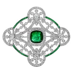Emerald 3.65 Carat Diamond Brooch