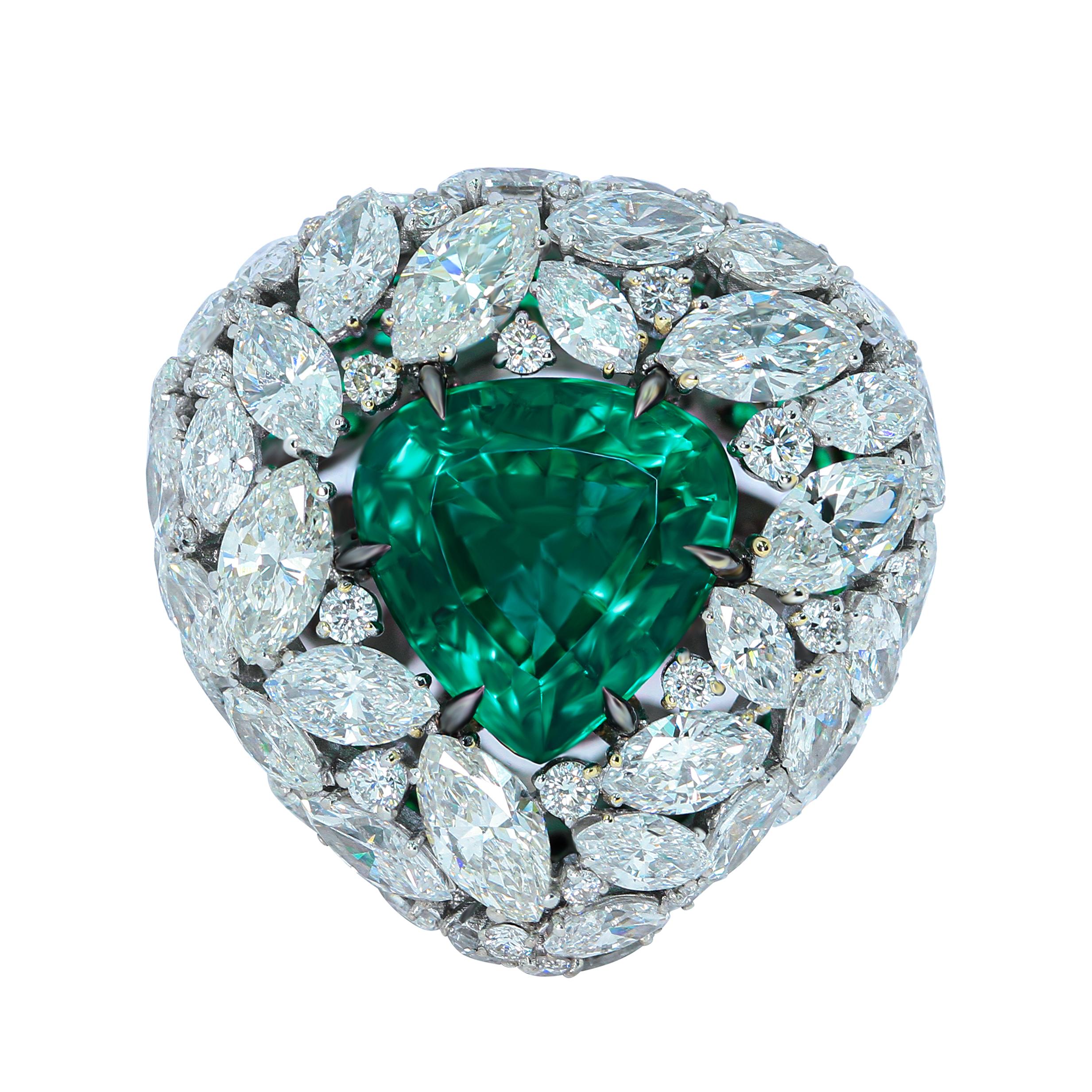 Emerald 3.70 Carat Diamonds Emeralds 18 Karat White Gold Ring

What could be more elegant than a combination of cold 18 Karat White Gold, Diamonds and a bright spot of color in the form of an Emerald? Right, nothing. 42 Marquise-shape Diamonds