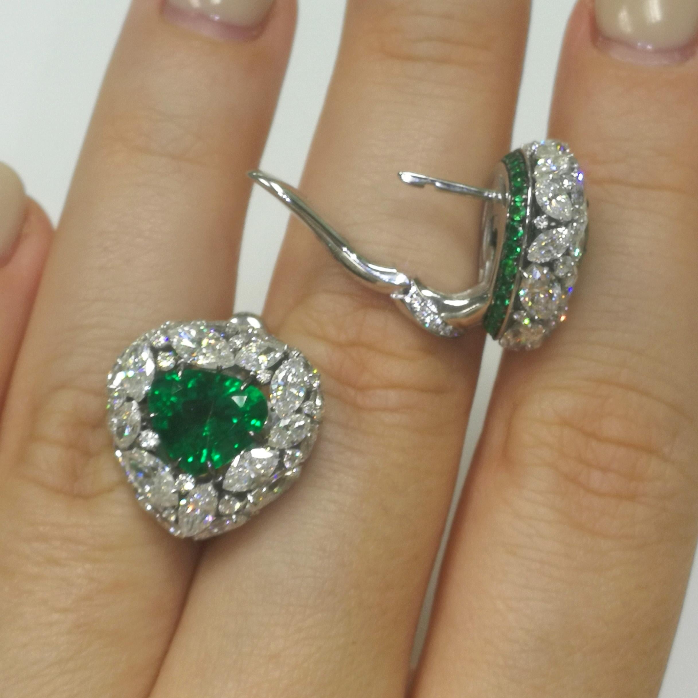 Women's or Men's Emerald 4.05 Carat Diamonds Emeralds 18 Karat White Gold Earrings For Sale