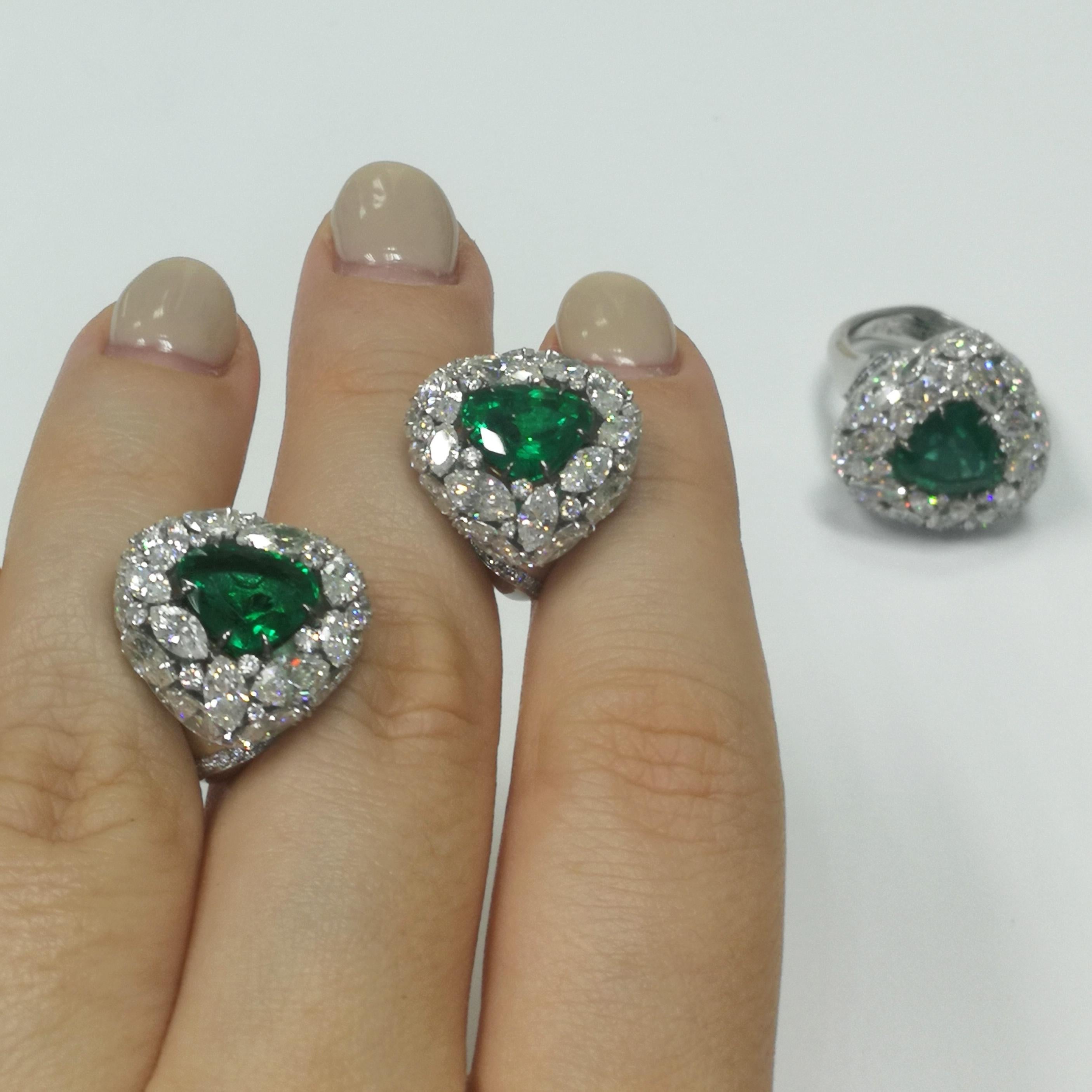 Emerald 4.05 Carat Diamonds Emeralds 18 Karat White Gold Earrings For Sale 2