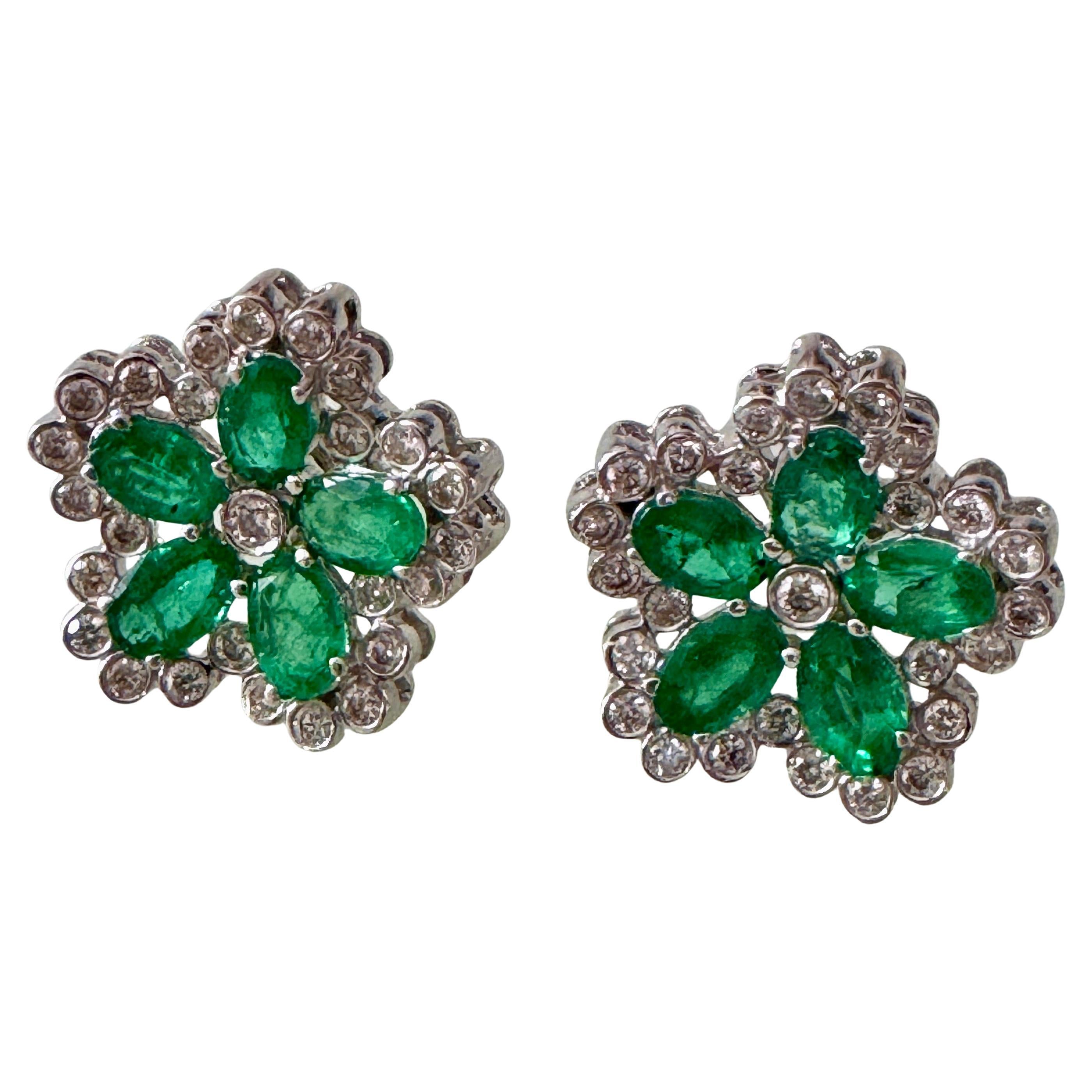 Emerald 4.22 Carat 18K White Gold Dimond Stud Earrings