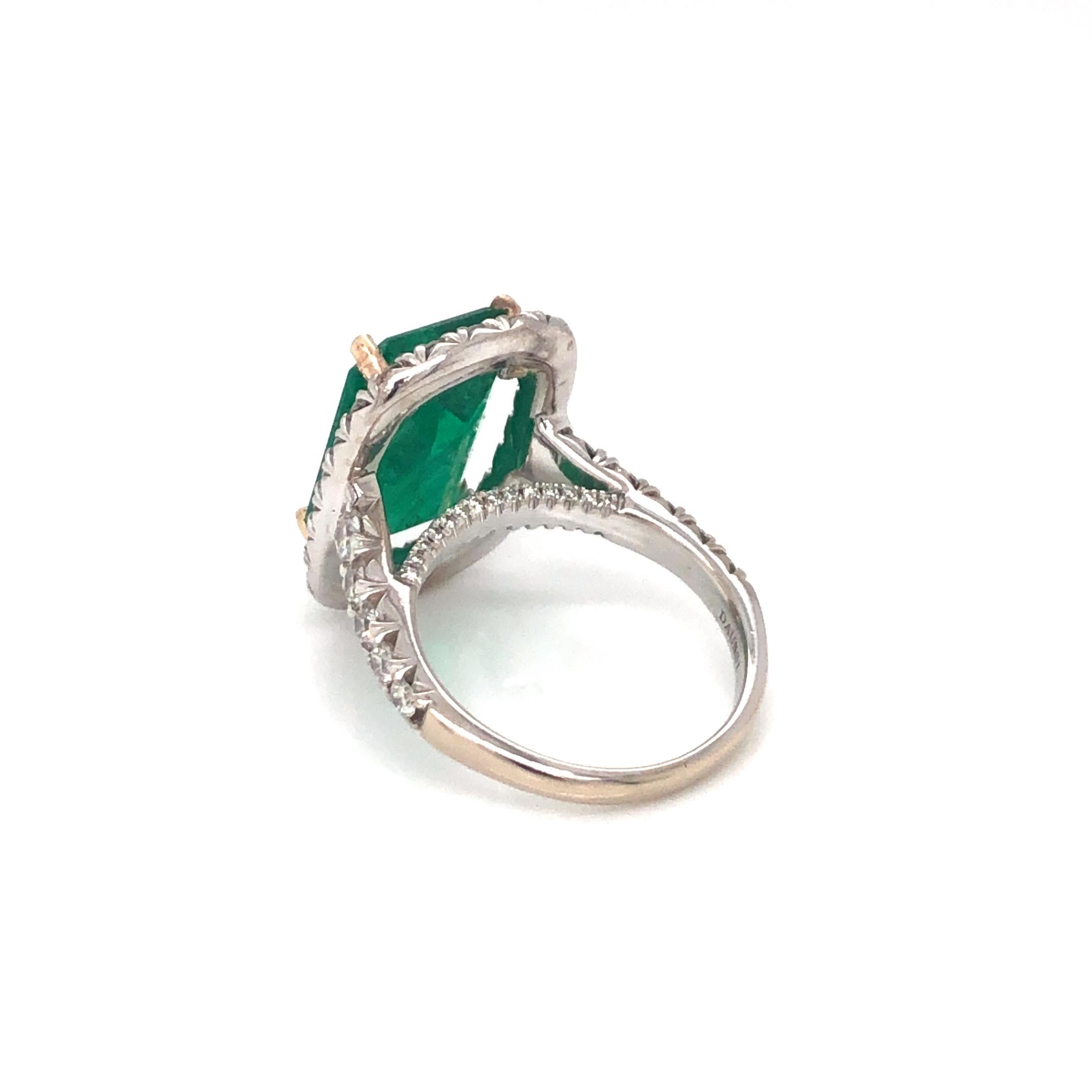 Women's Emerald 5.32ct and Diamond Ring 18k White Gold For Sale