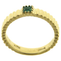 Emerald 9 Karat Yellow Gold Ring Handcrafted in Italy