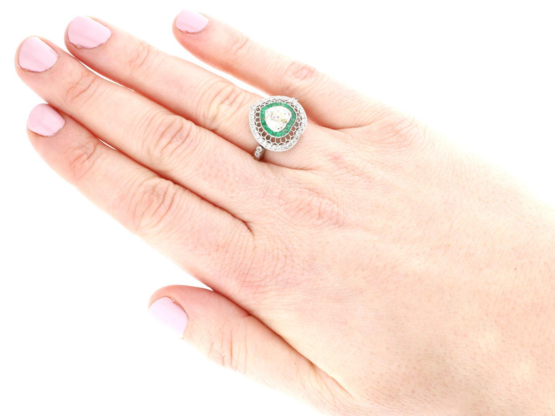 Emerald and 2.62 Carat Diamond Platinum Cocktail Ring For Sale 3