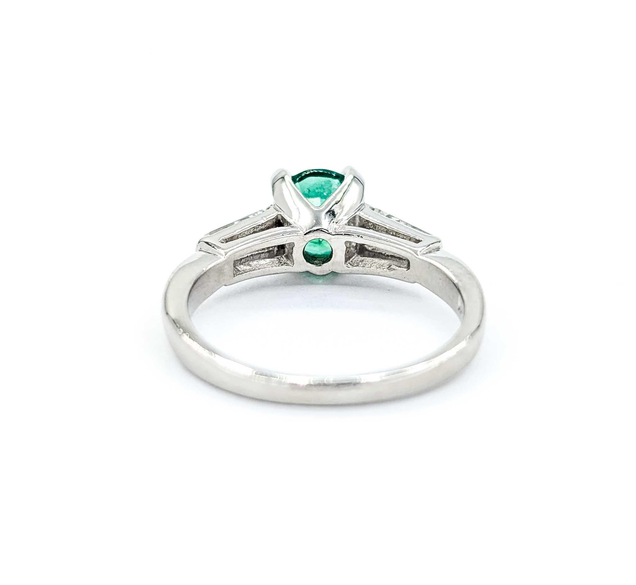 Emerald and Baguette Diamond Ring in Platinum For Sale 5