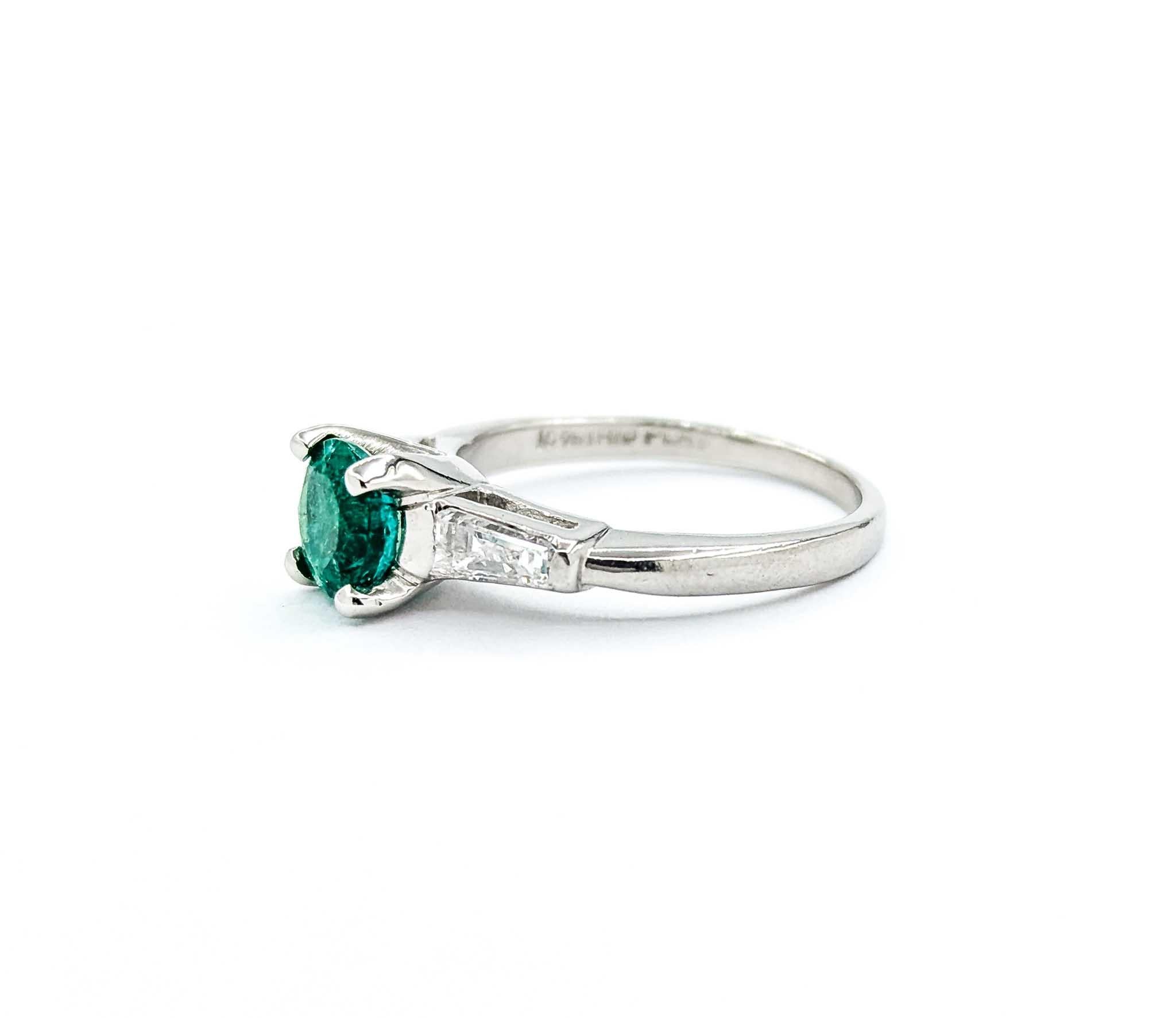 Emerald and Baguette Diamond Ring in Platinum For Sale 6