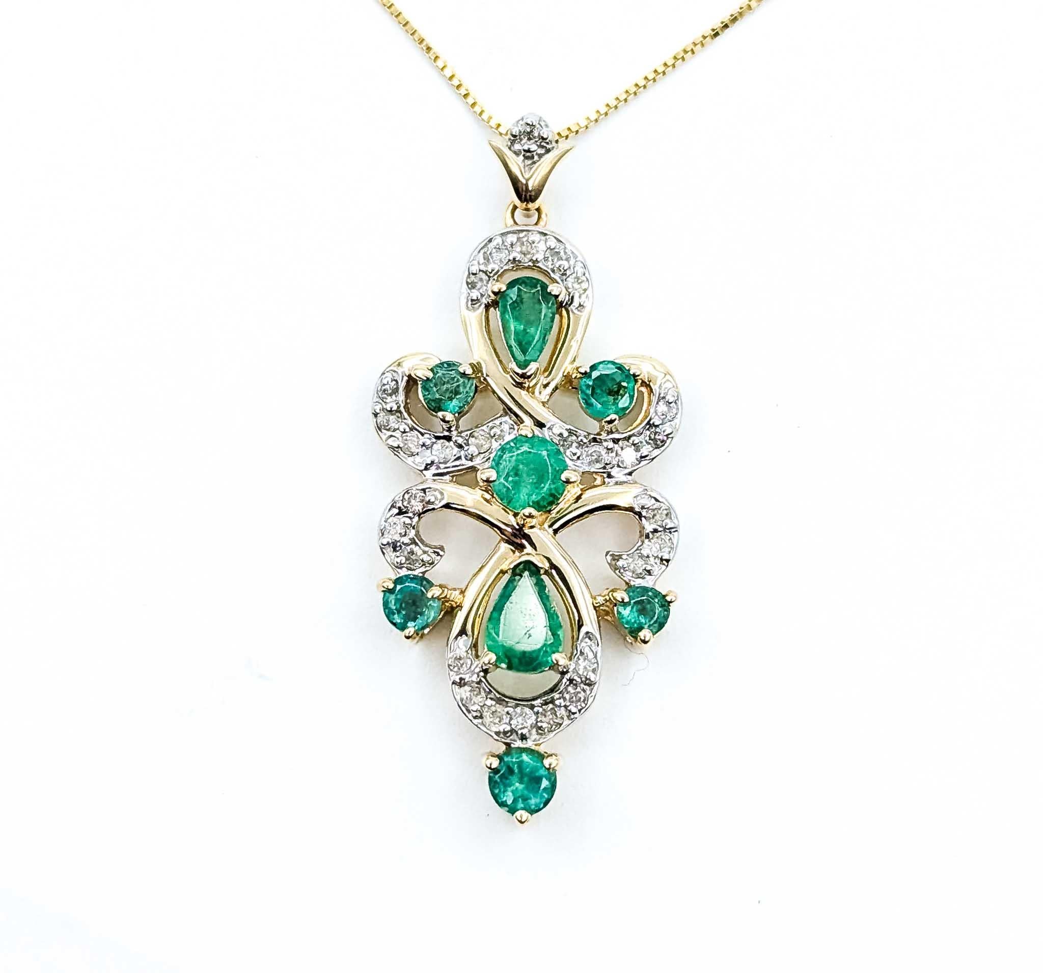 Round Cut Emerald and Diamond 14k Yellow Gold Pendant For Sale