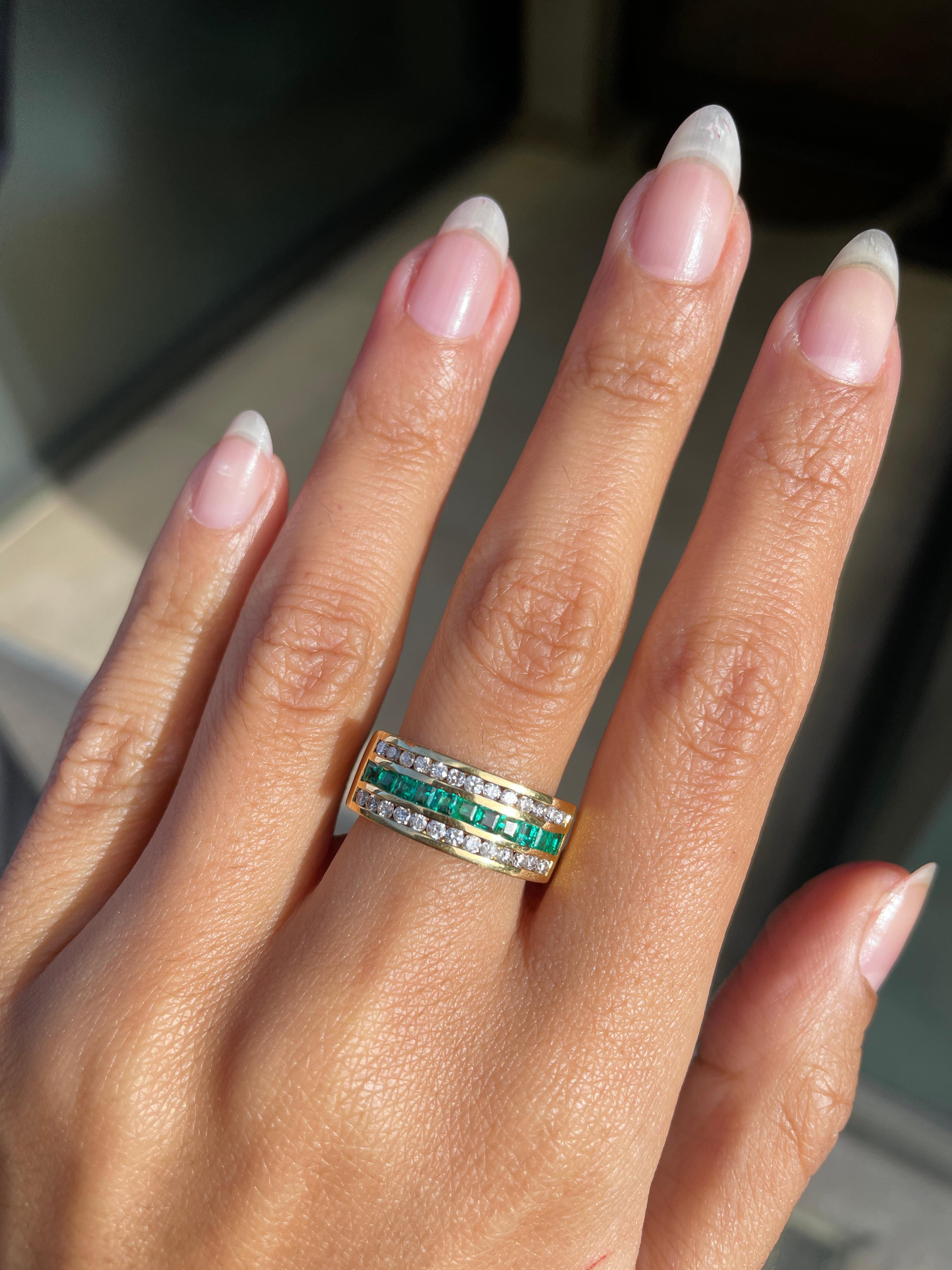 Emerald and Diamond 18 Carat Yellow Gold Half Eternity Band Ring In Excellent Condition For Sale In London, GB